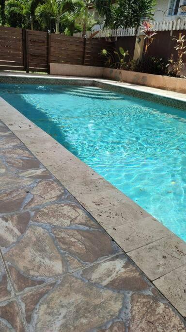 Central Upscale New Kingston Apt With Pool Dış mekan fotoğraf